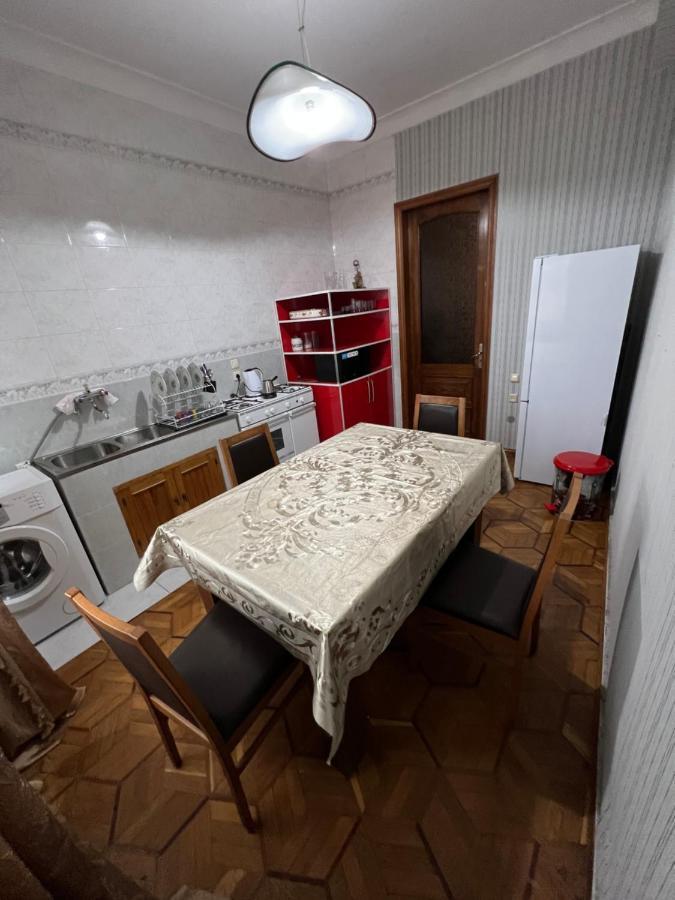 Twins Guest House Batumi Ngoại thất bức ảnh