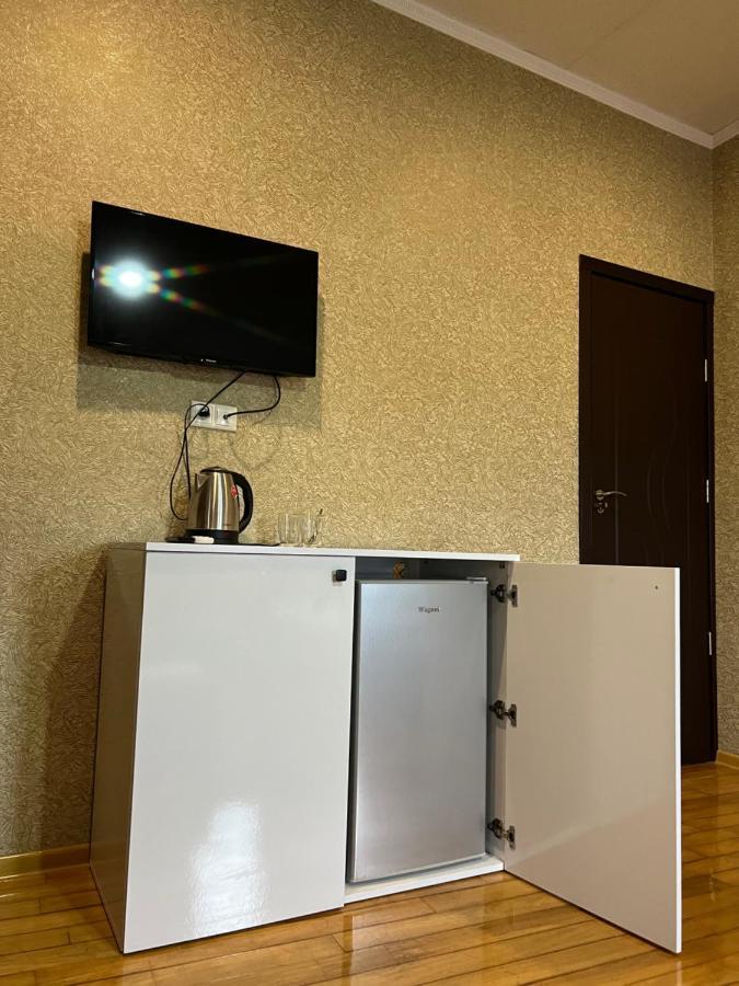 Twins Guest House Batumi Ngoại thất bức ảnh